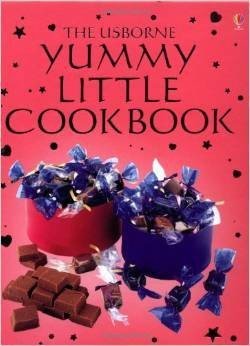 The Usborne Yummy Little Cookbook (Miniature Editions)